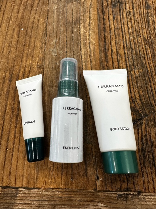 Salvatore Ferragamo Other - Salvatore Ferragamo Convivio Skincare Trio – White & Dark Green